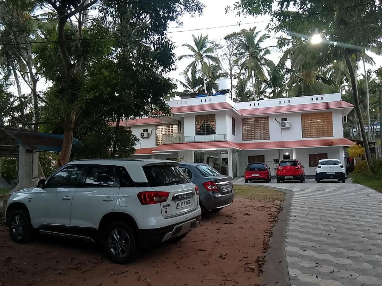 Somatheertham Resort Thiruvananthapuram Dış mekan fotoğraf